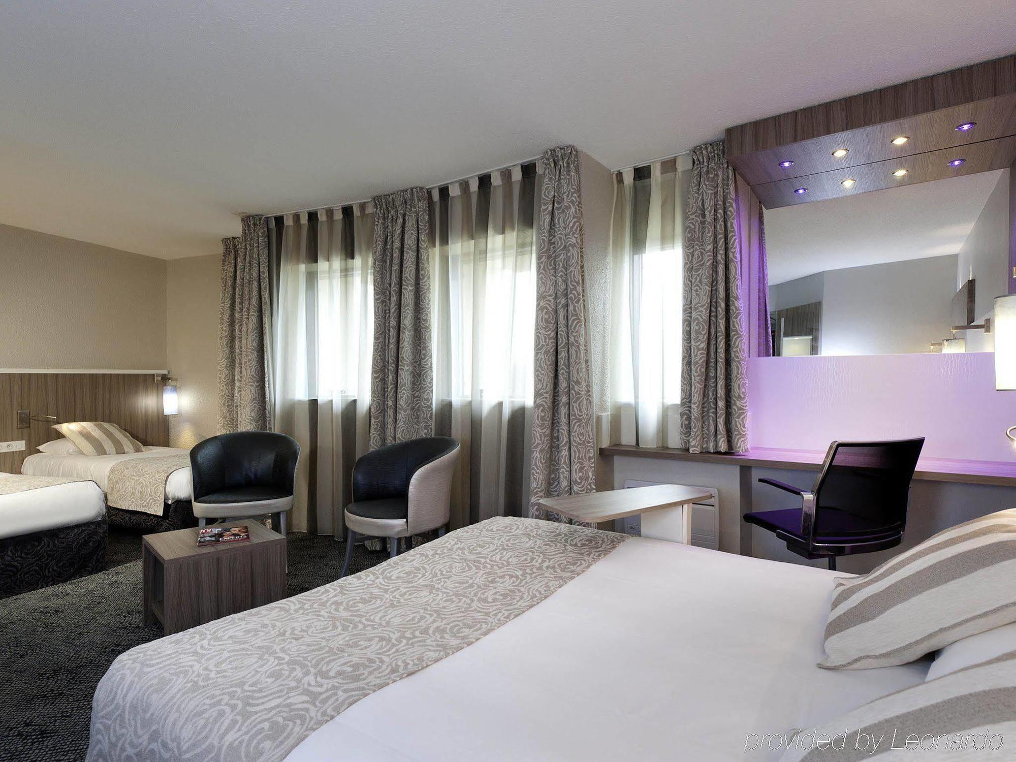 Отель Ibis Styles Melun Рубель Экстерьер фото